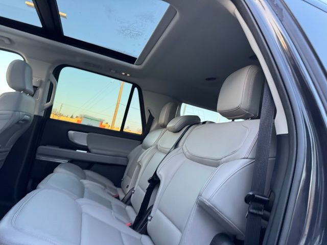 Certified 2025 Ford Expedition Max Active image 12