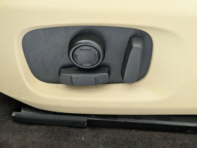 Used 2016 Land Rover Range Rover Evoque SE image 13