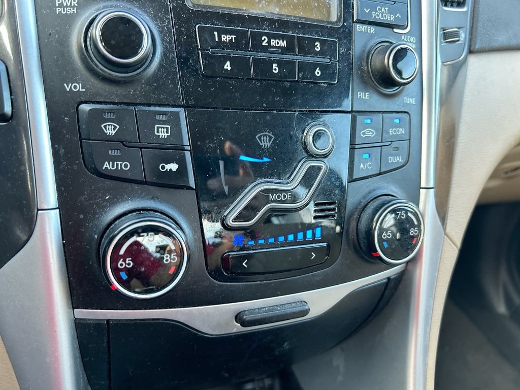 Used 2011 Hyundai Sonata Hybrid FWD image 24