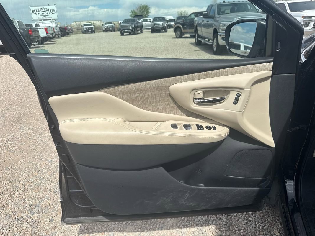 Used 2024 Nissan Murano SL w/ Cargo Package image 29