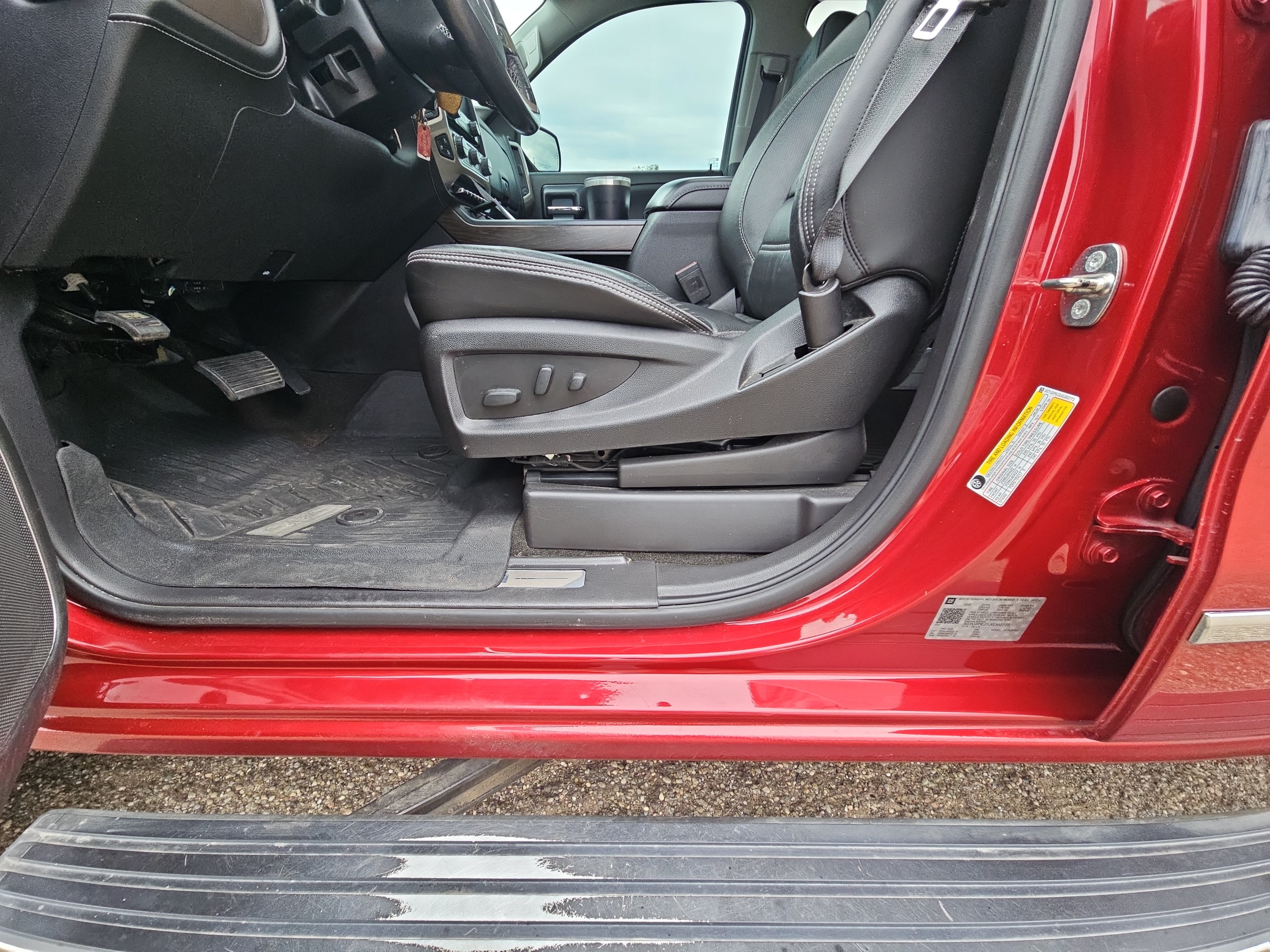 Used 2018 GMC Sierra 1500 Denali w/ Denali Ultimate Package AWD/4WD image 18