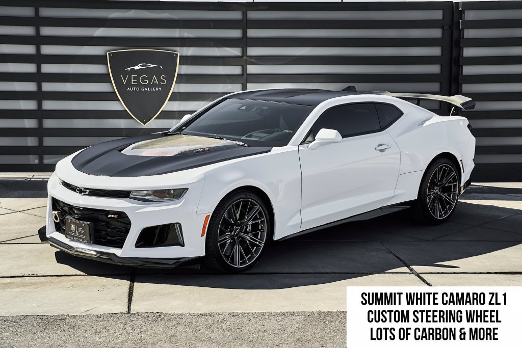 Used 2021 Chevrolet Camaro ZL1 RWD image 1