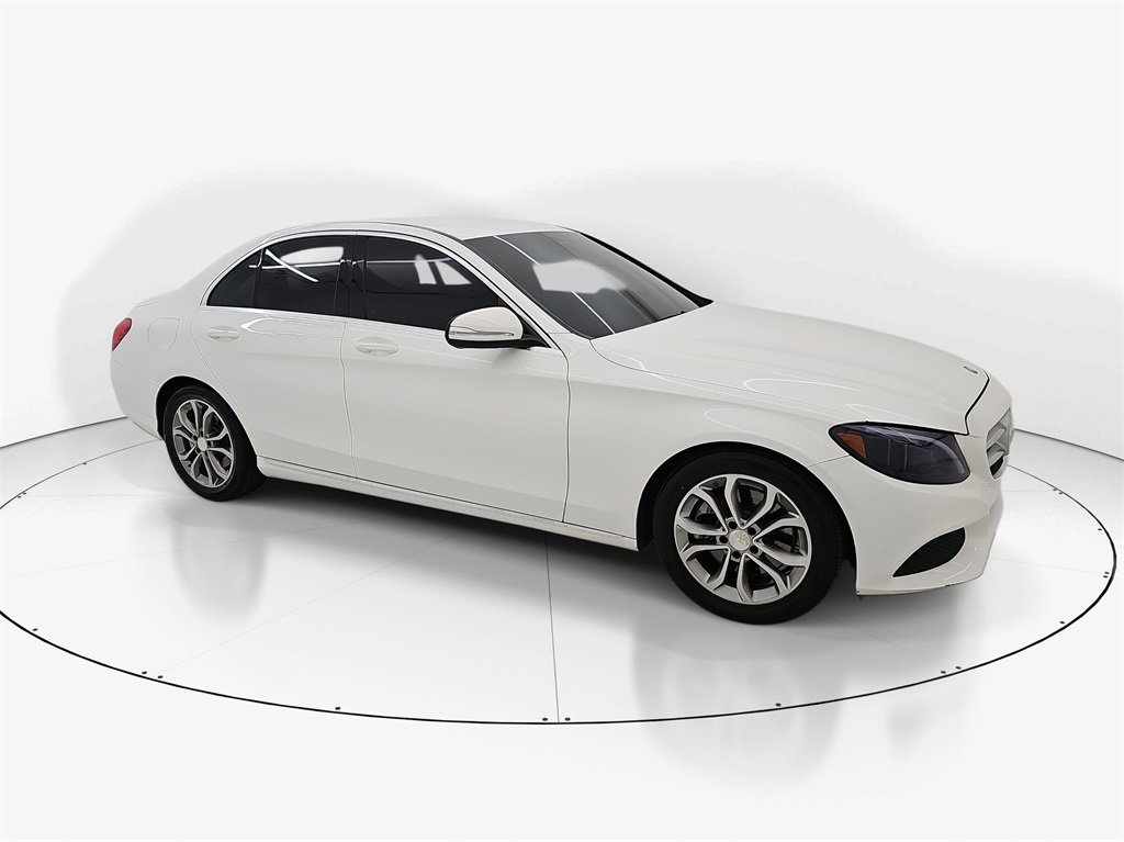 Used 2015 Mercedes-Benz C 300 Sedan image 4