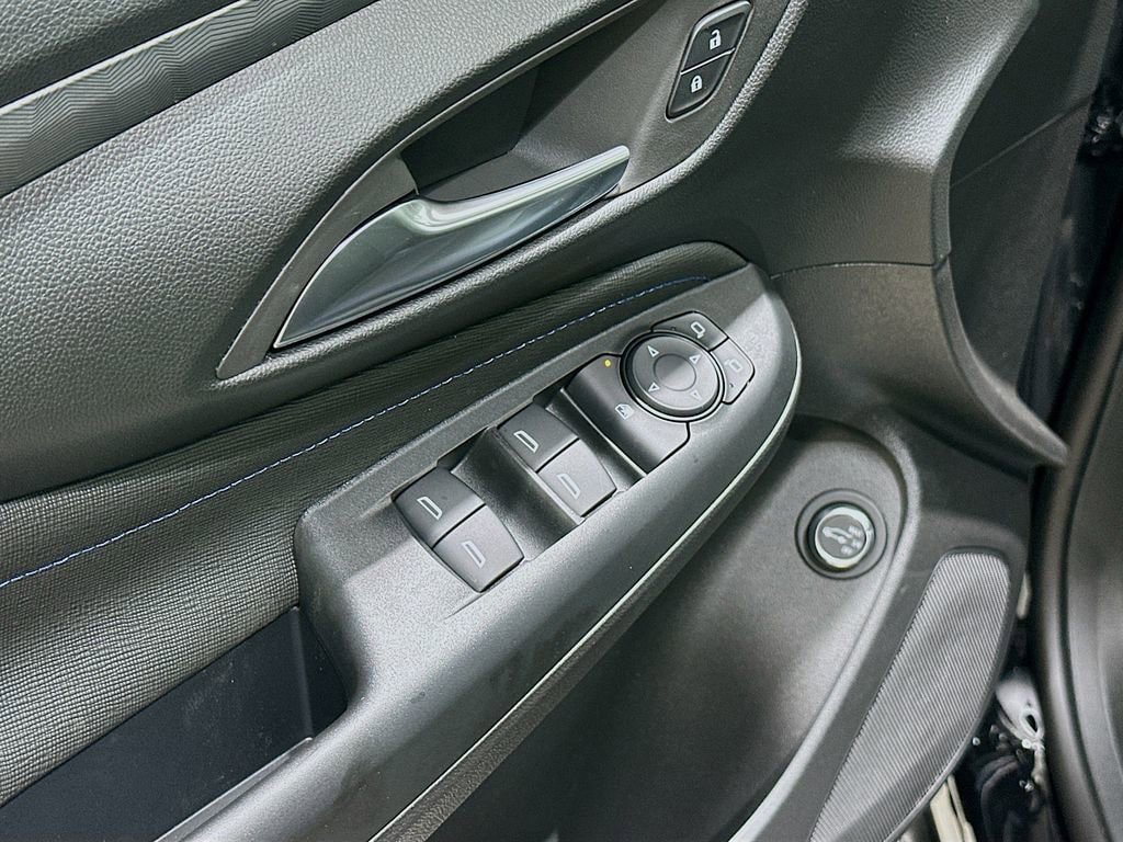 New 2026 Buick Envista Sport Touring w/ Convenience I Package FWD image 19