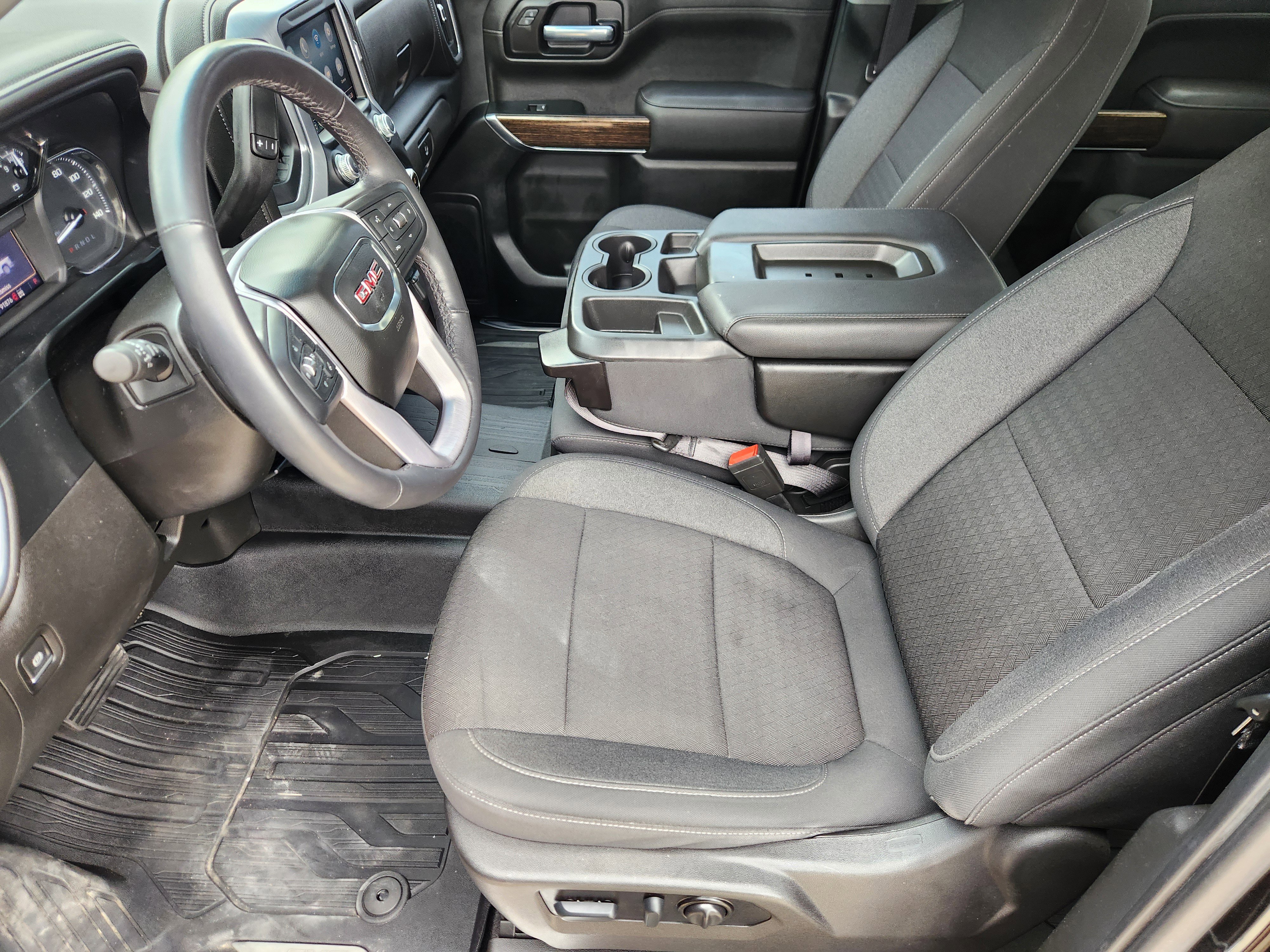 Used 2022 GMC Sierra 1500 Elevation w/ LPO, Elevation Black Package AWD/4WD image 9