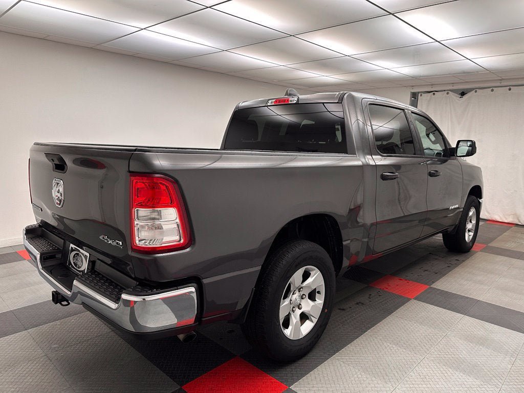 Used 2023 RAM 1500 Big Horn AWD/4WD image 6