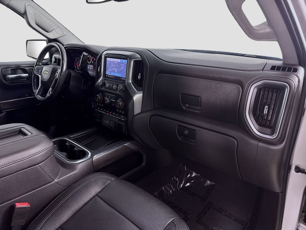 Used 2019 Chevrolet Silverado 1500 LTZ w/ LTZ Premium Package AWD/4WD image 38