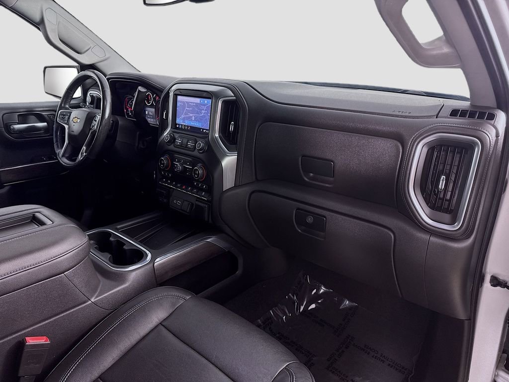 Used 2019 Chevrolet Silverado 1500 LTZ w/ LTZ Premium Package AWD/4WD image 38