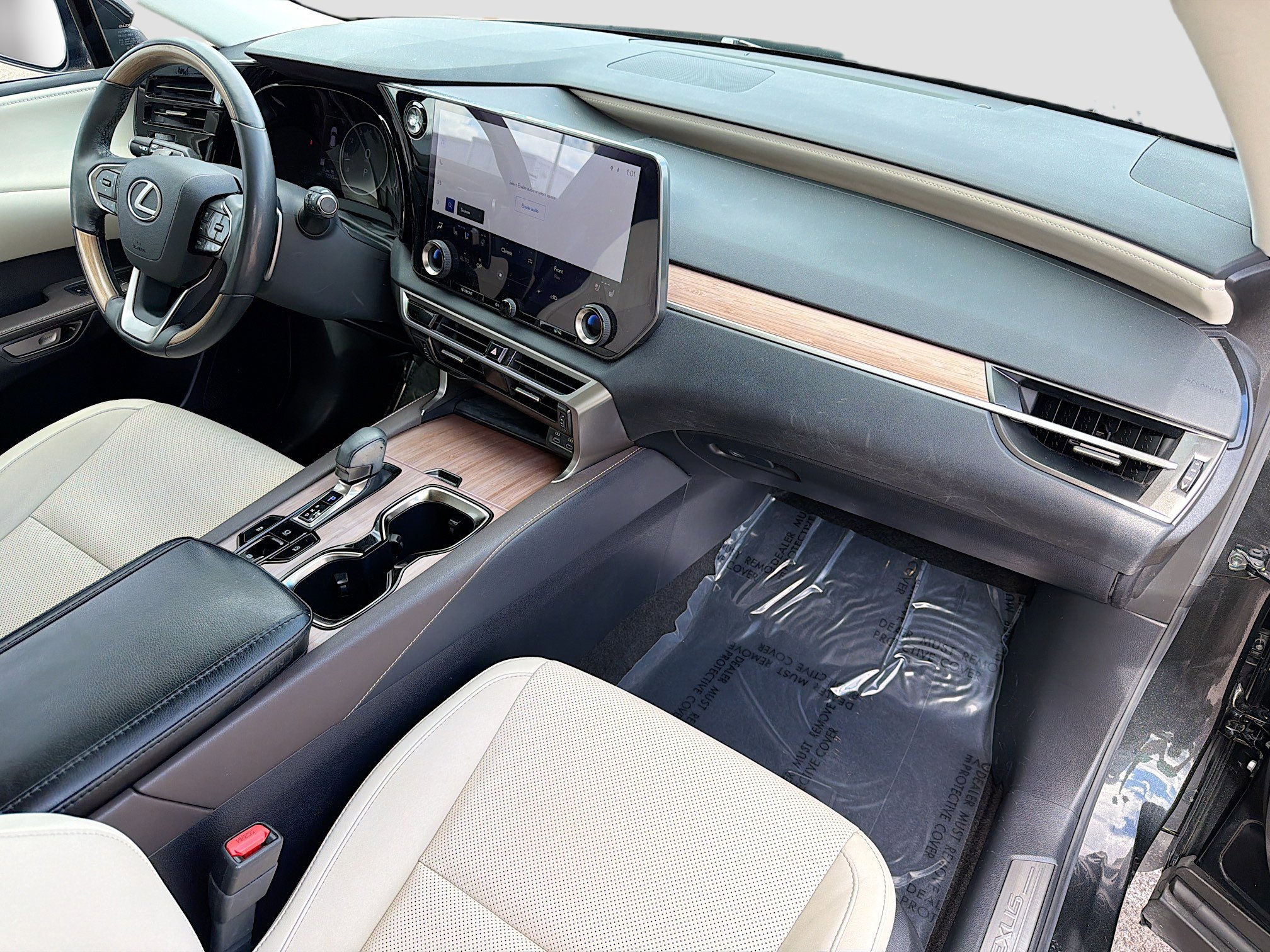 Used 2023 Lexus RX 350 FWD image 14