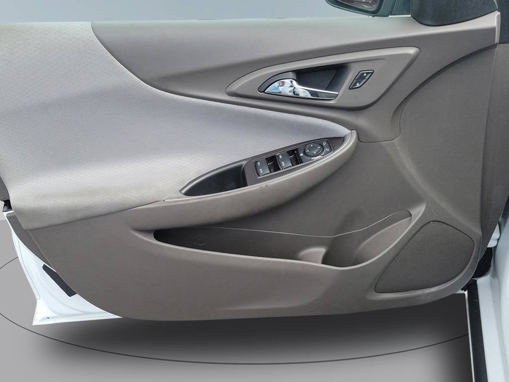 Used 2022 Chevrolet Malibu LT FWD image 11