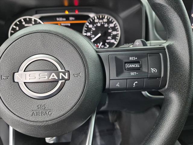 Used 2024 Nissan Rogue S FWD image 30