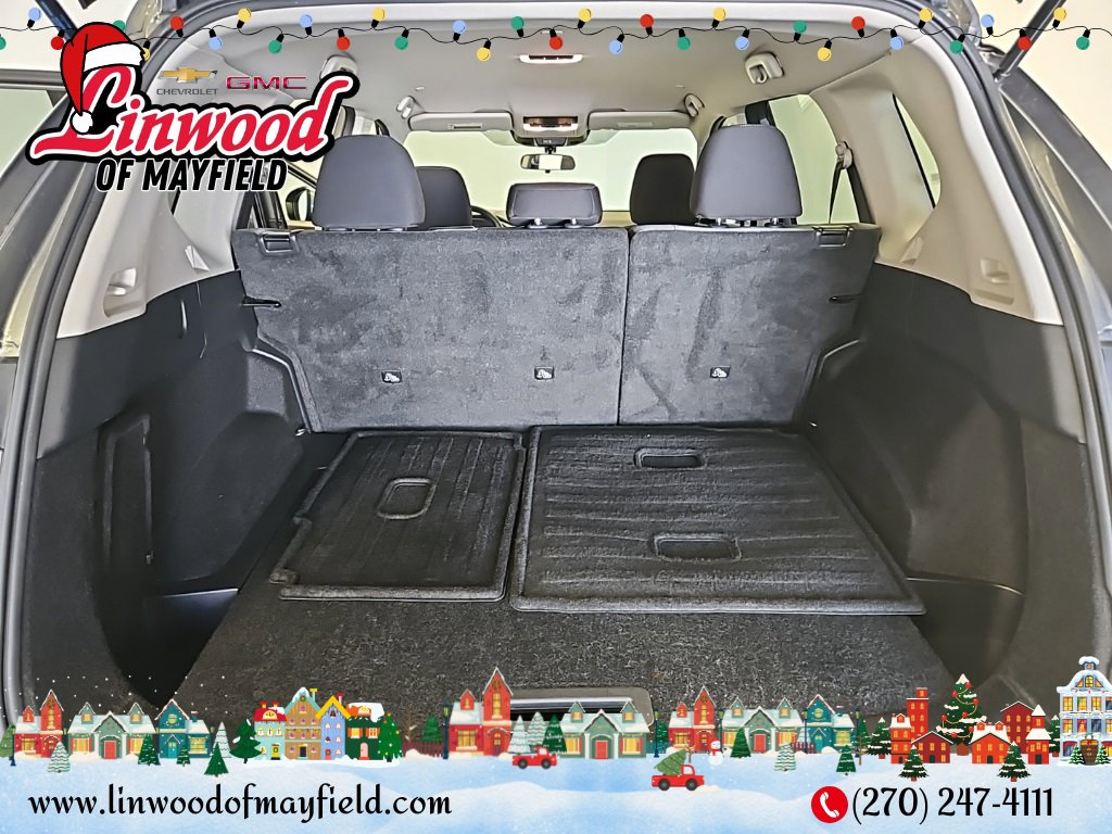 Used 2023 Nissan Rogue SV image 12