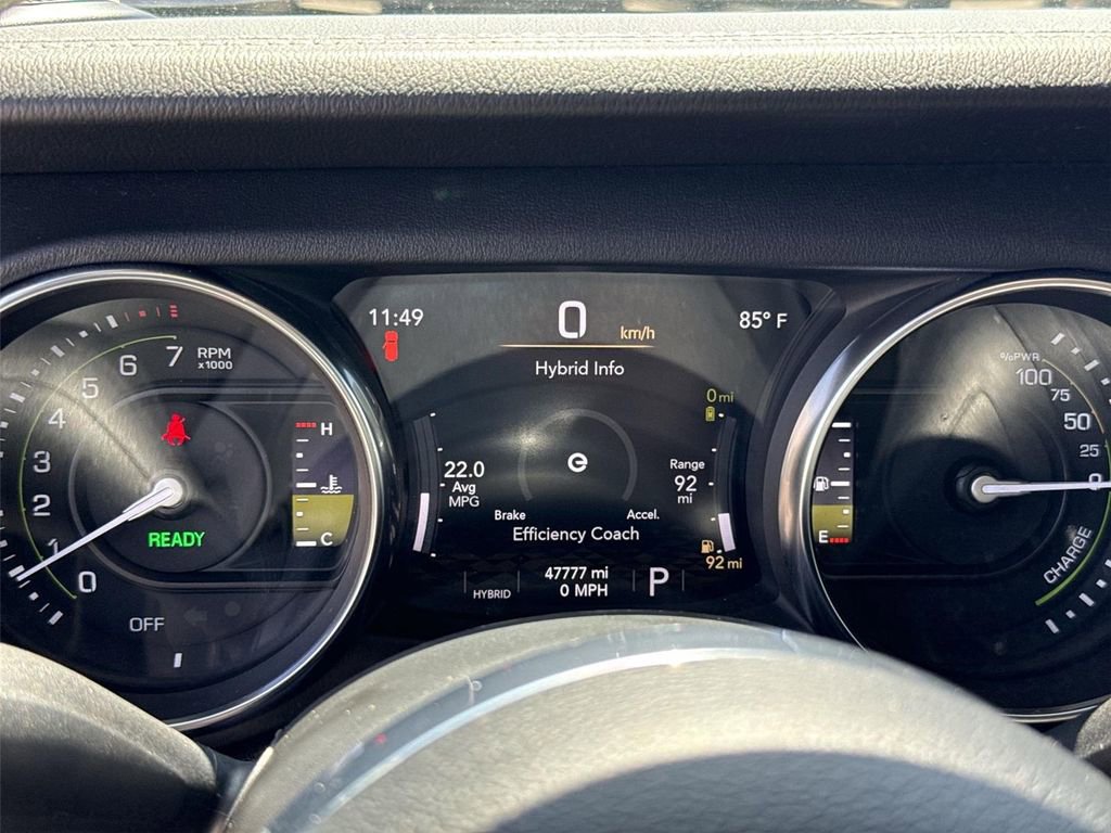 Used 2021 Jeep Wrangler Unlimited Sahara w/ Cold Weather Group image 10