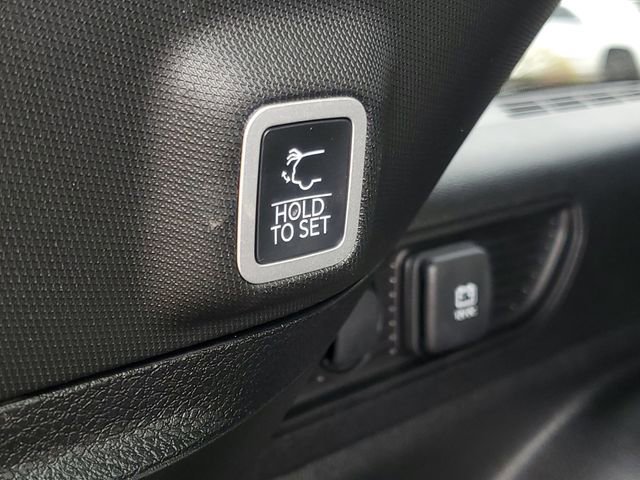 New 2026 Jeep Grand Cherokee Altitude image 9