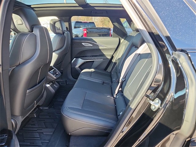 Certified 2024 Cadillac Lyriq Luxury w/ LPO, Floor Liner Package image 10