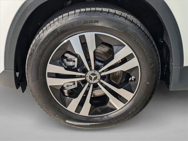 Certified 2025 Mercedes-Benz GLA 250 4MATIC w/ Exclusive Package image 23