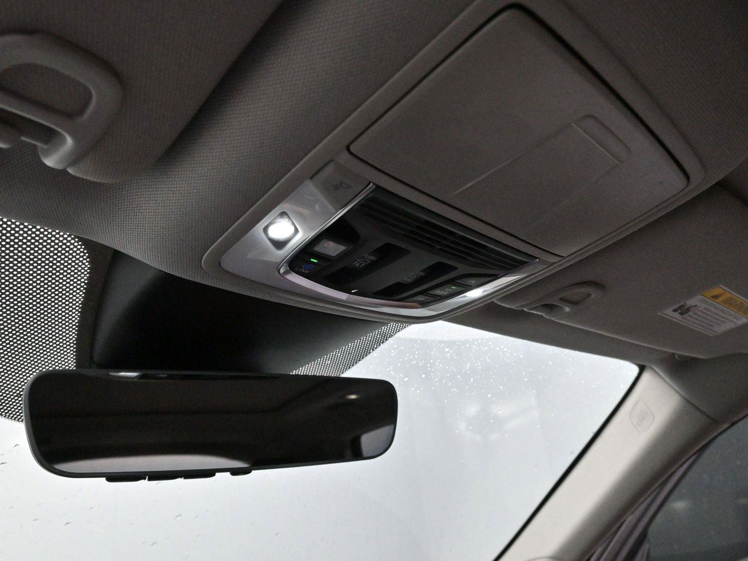 Used 2024 Acura MDX FWD w/ Technology Package image 31