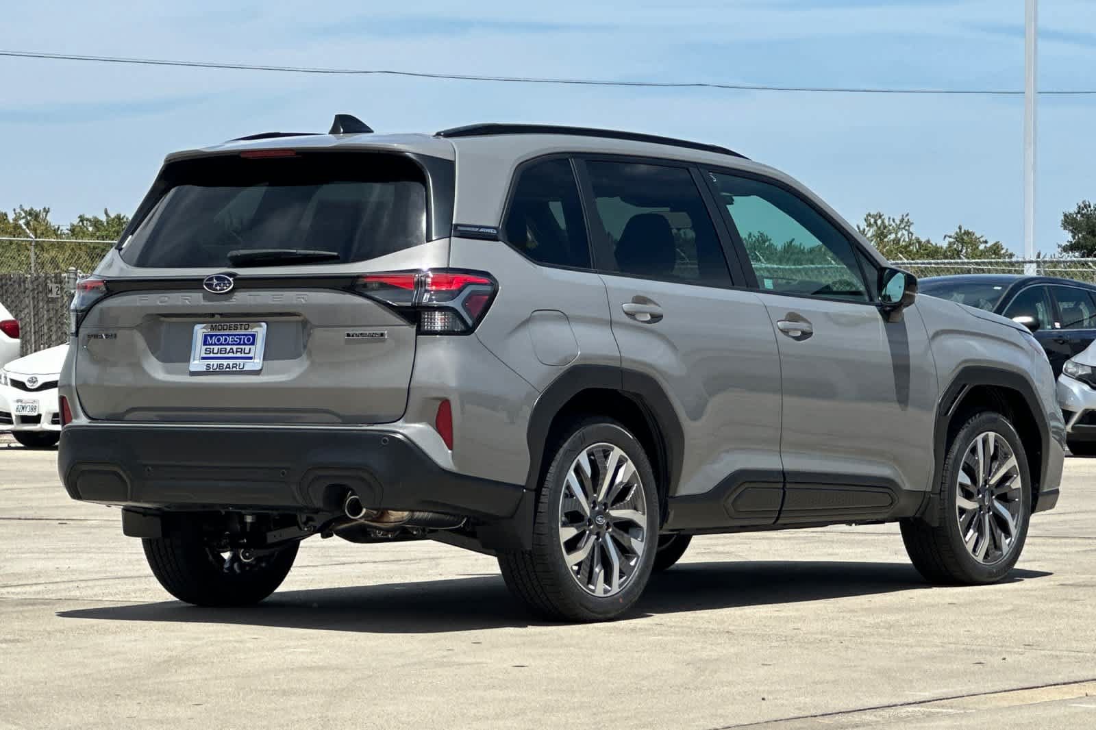 New 2026 Subaru Forester Touring AWD/4WD image 3