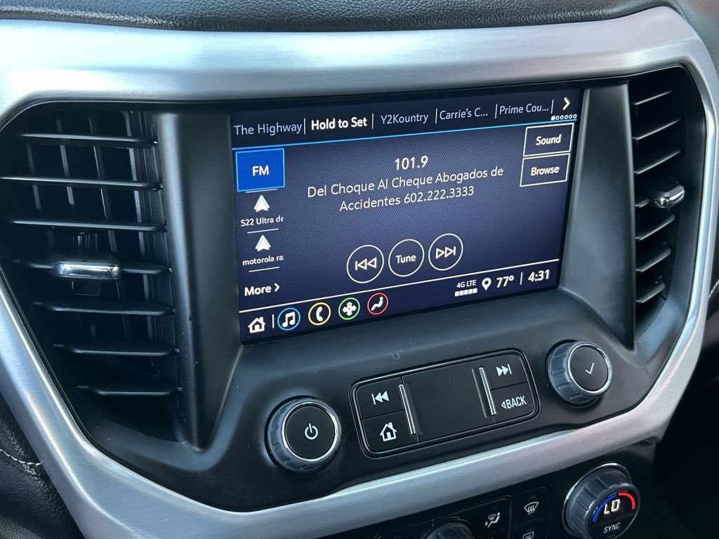 Used 2023 GMC Acadia SLE image 13