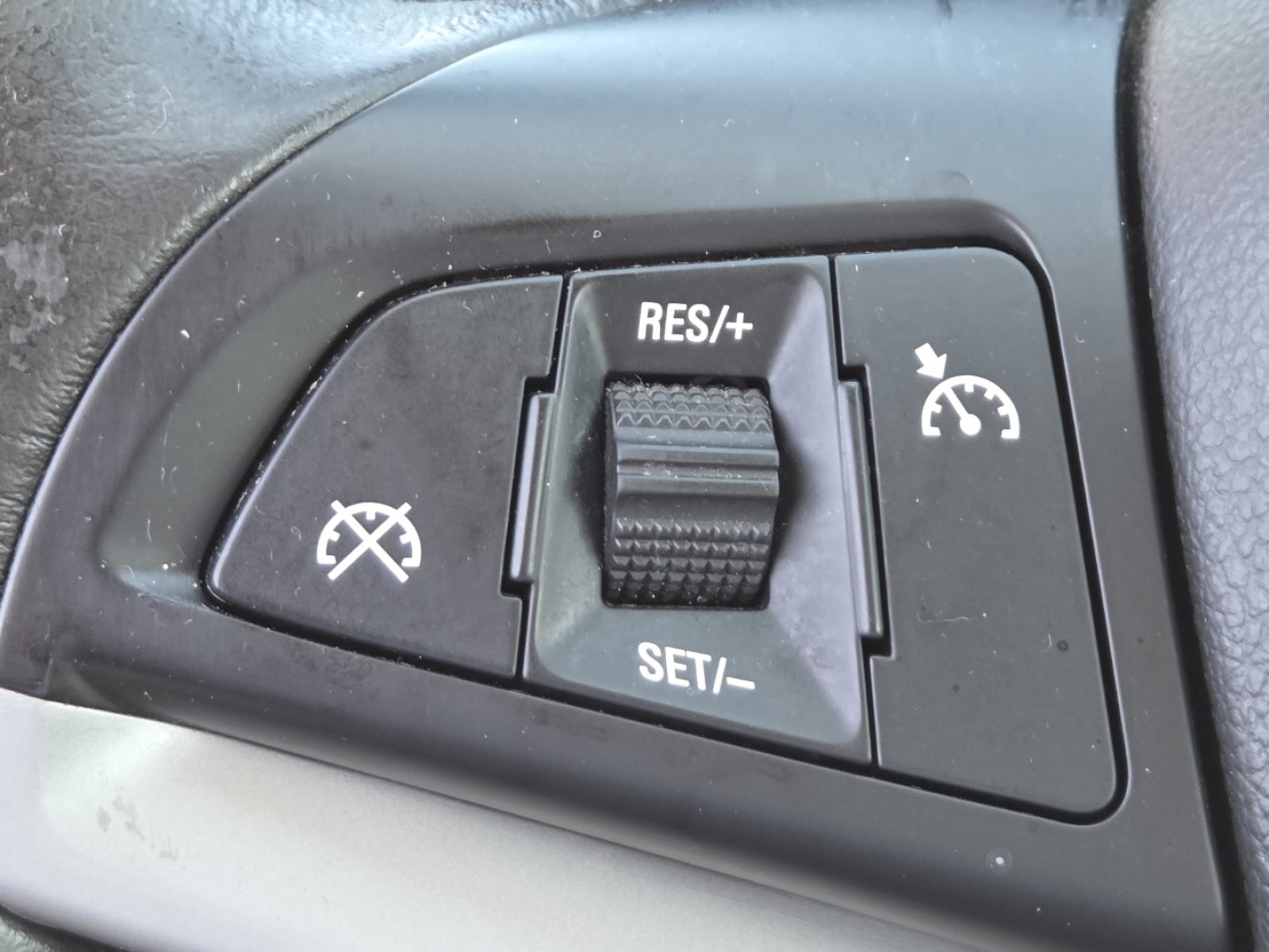 Used 2014 Chevrolet Cruze LT FWD image 5