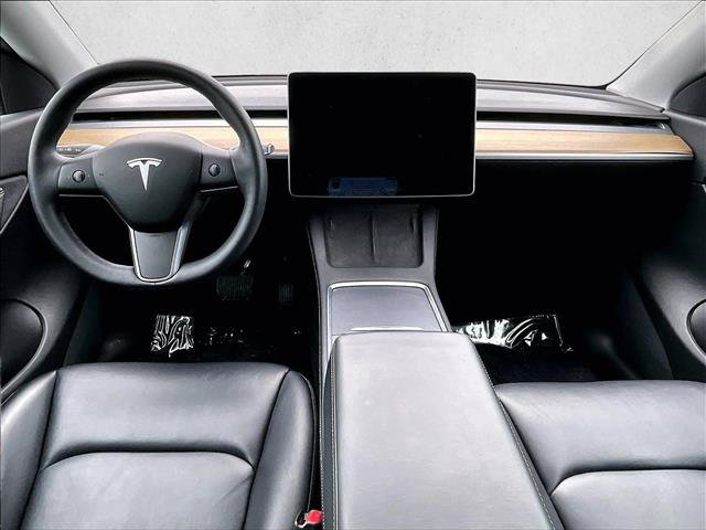 Used 2021 Tesla Model Y Long Range AWD/4WD image 15