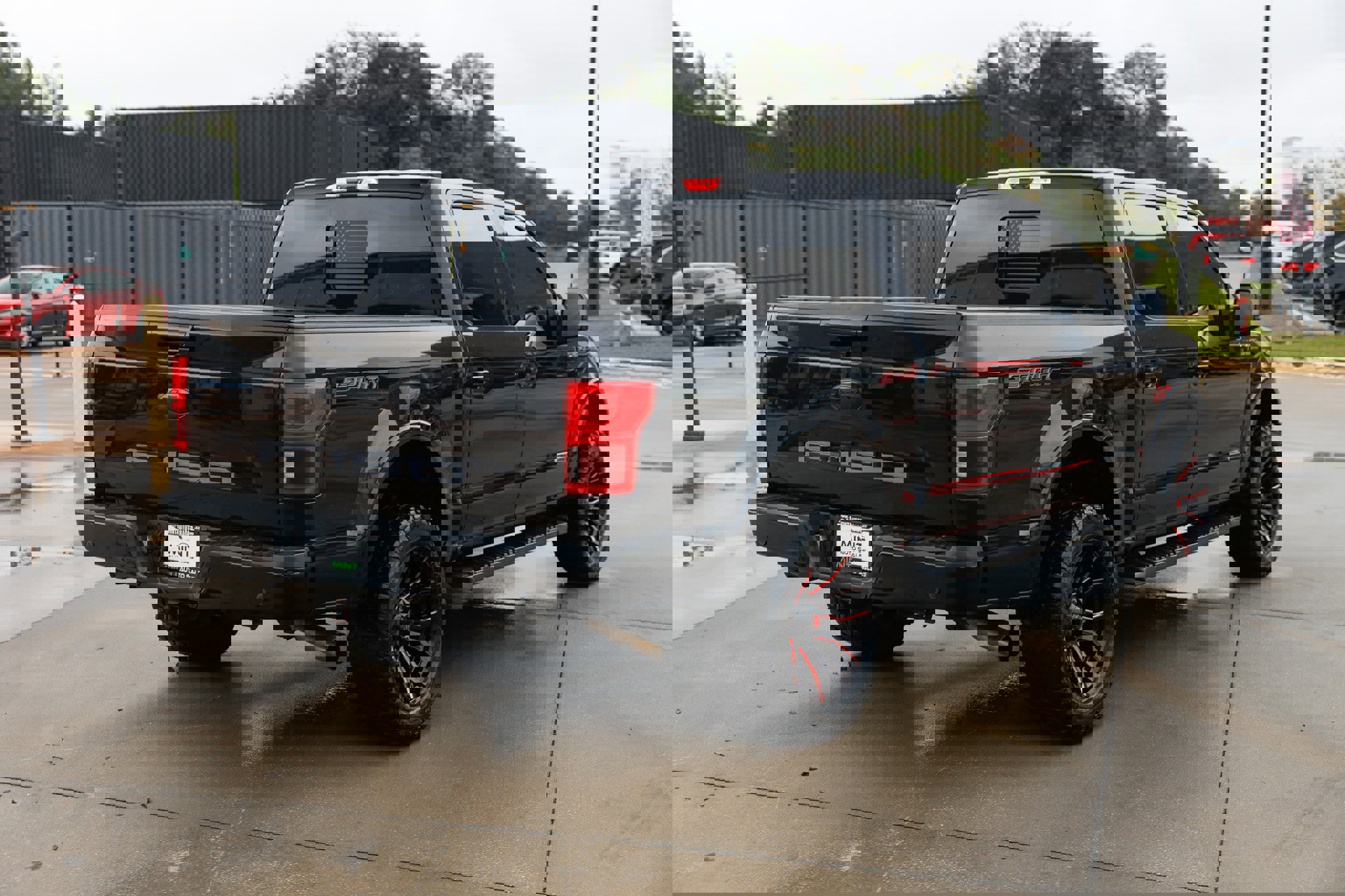 Used 2019 Ford F150 Lariat image 16