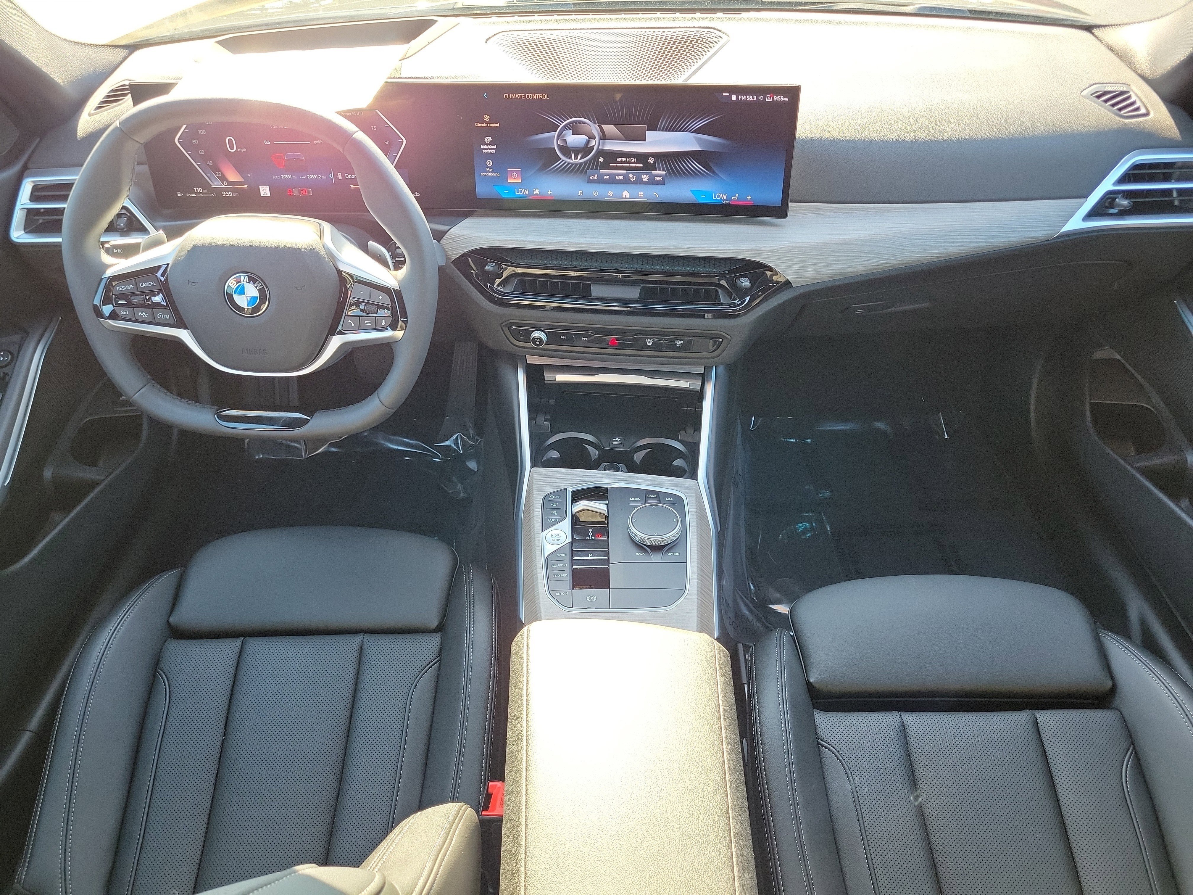 Used 2025 BMW 330i Sedan RWD image 13