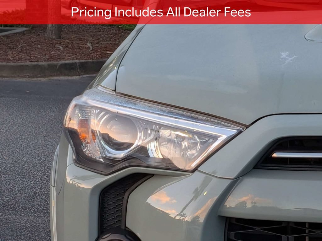 Certified 2023 Toyota 4Runner TRD Off-Road AWD/4WD image 11