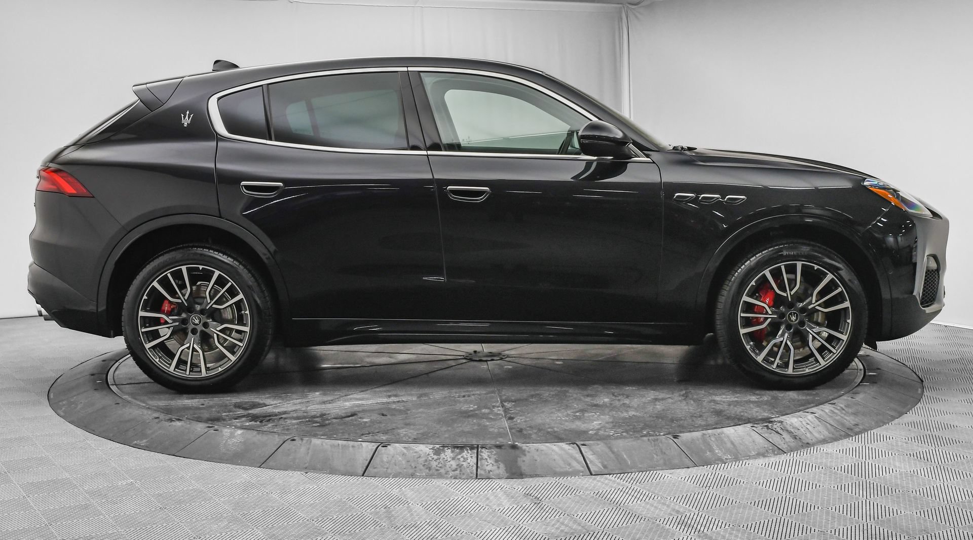 New 2025 Maserati Grecale GT AWD/4WD image 10