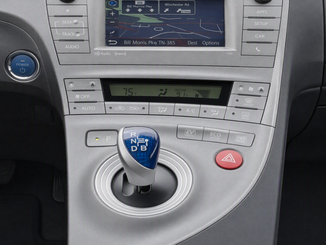 Used 2015 Toyota Prius Three w/ Preferred Accessory Package FWD image 19