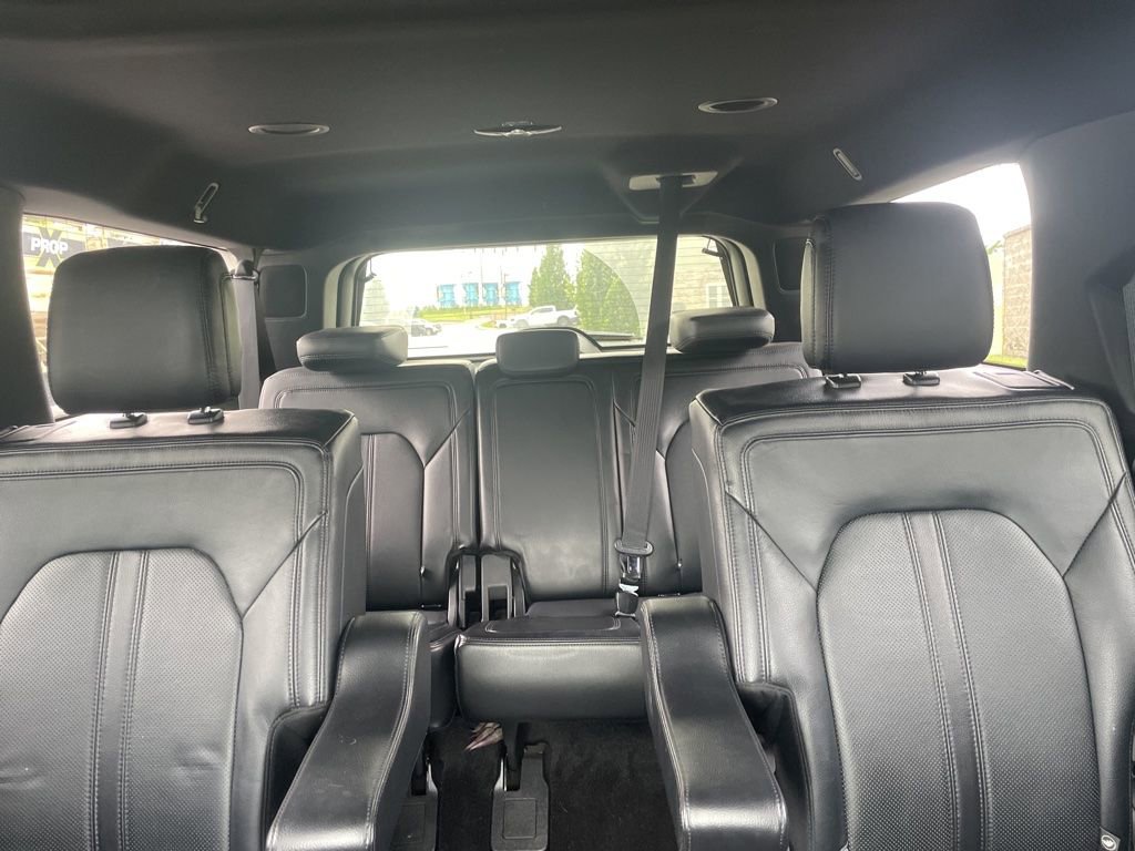 Used 2019 Ford Expedition Max Limited w/ Equipment Group 302A AWD/4WD image 27