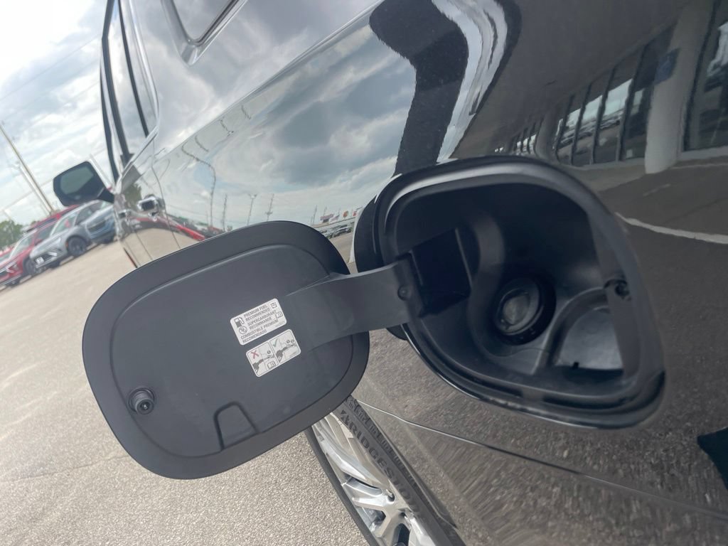 Used 2024 GMC Yukon XL Denali w/ Max Trailering Package AWD/4WD image 16
