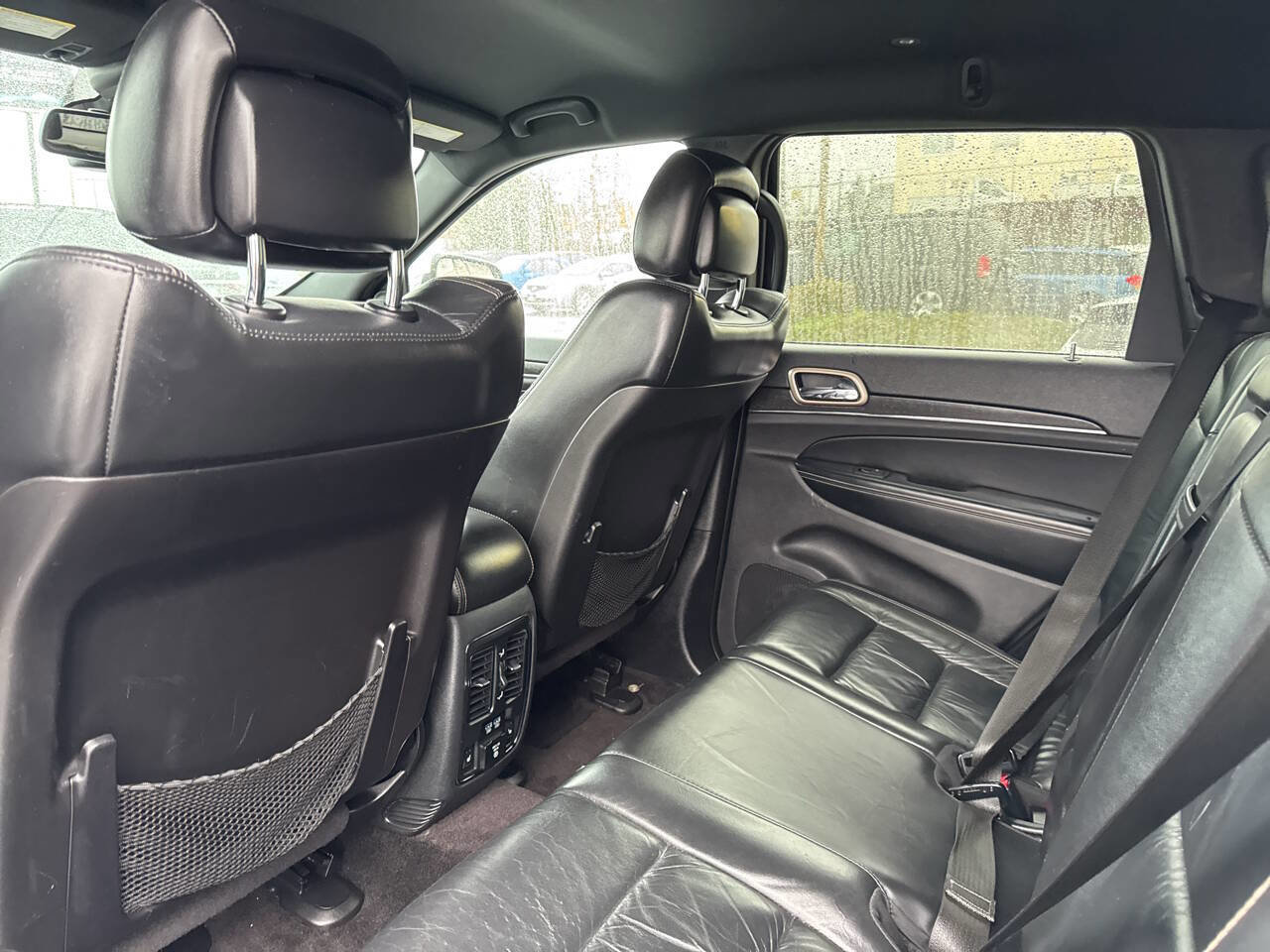 Used 2016 Jeep Grand Cherokee Limited AWD/4WD image 19