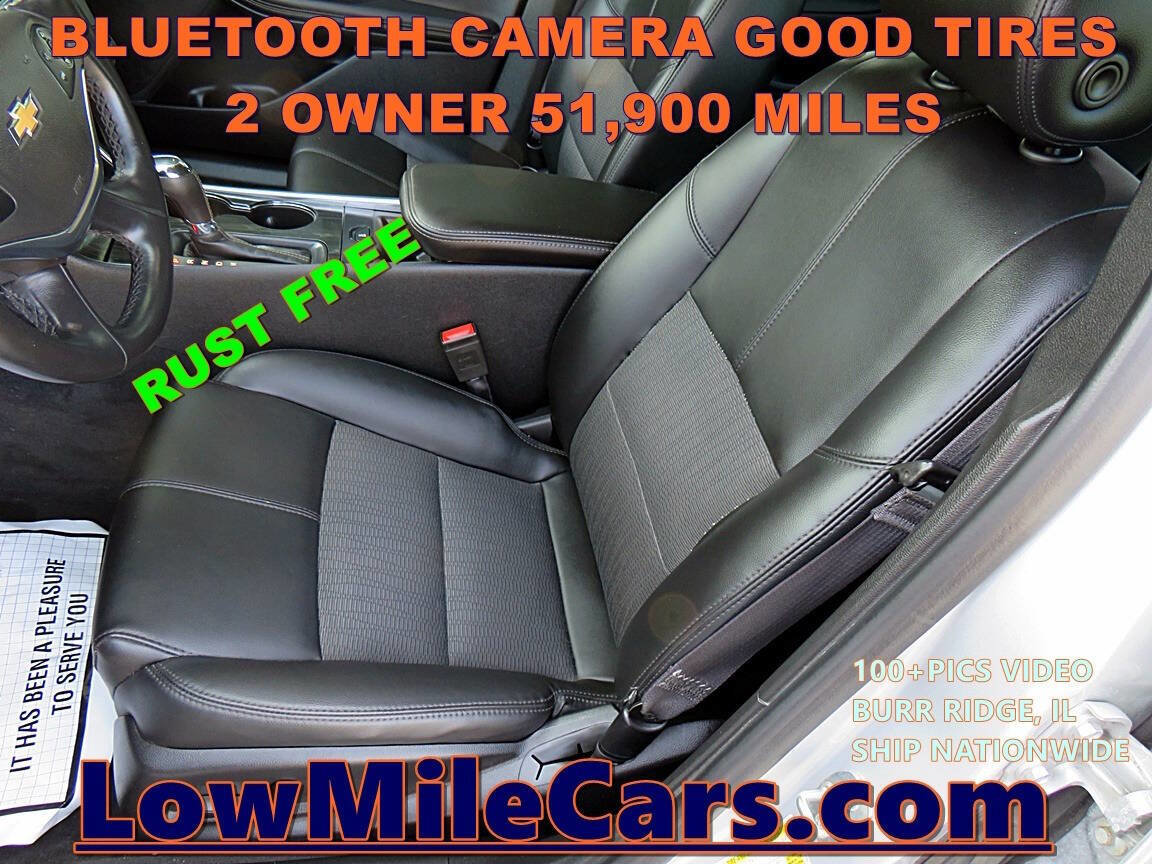 Used 2017 Chevrolet Impala LT w/ Convenience Package image 18