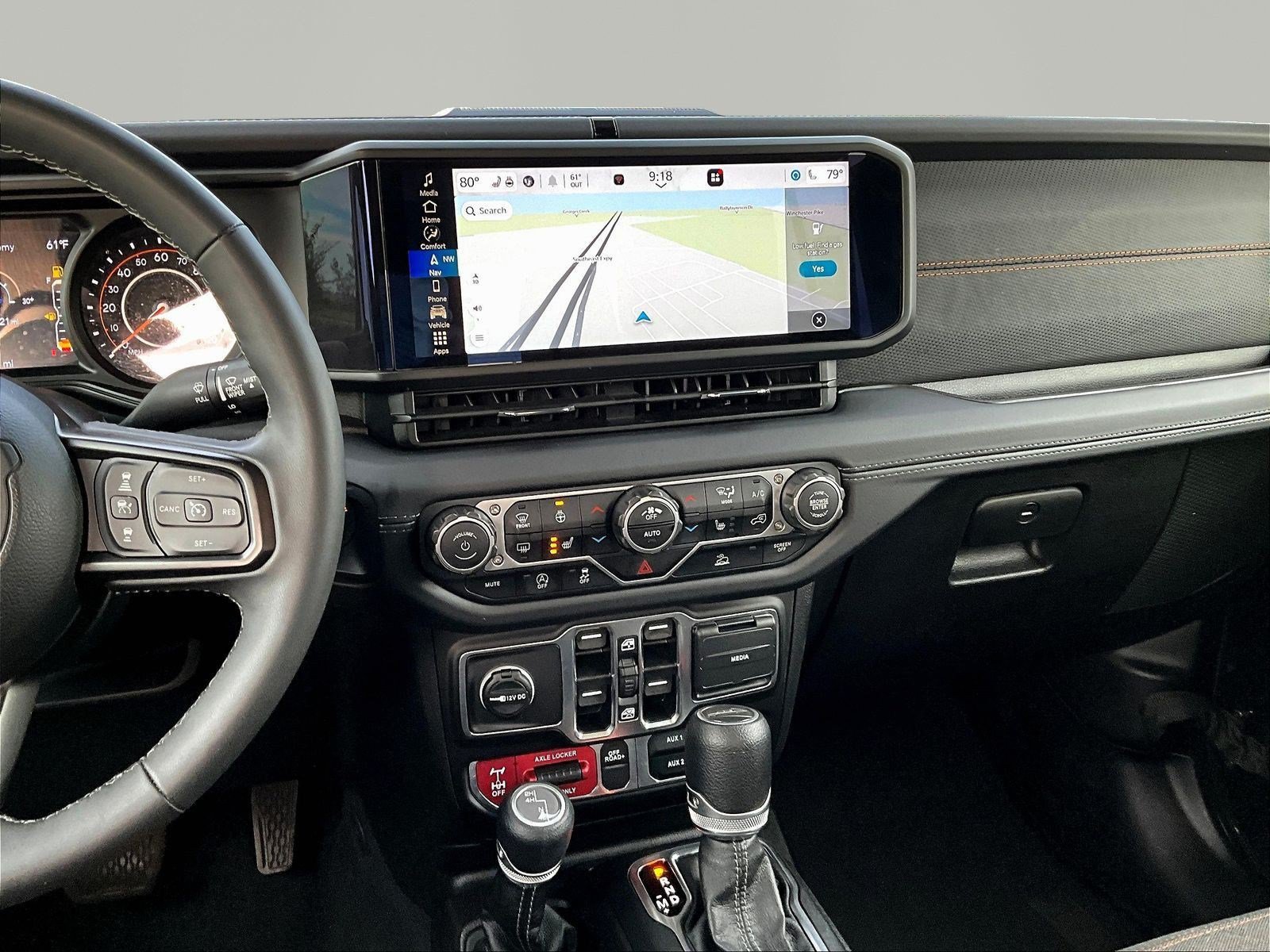 Used 2025 Jeep Gladiator Mojave w/ Convenience Group AWD/4WD image 9