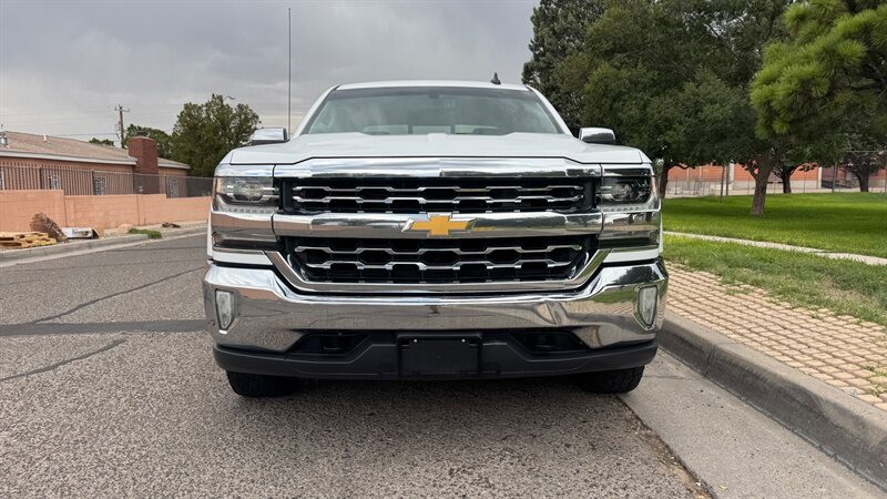 Used 2018 Chevrolet Silverado 1500 LTZ AWD/4WD image 4