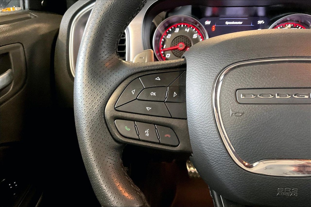 Certified 2022 Dodge Charger Scat Pack w/ Navigation & Travel Group RWD image 29