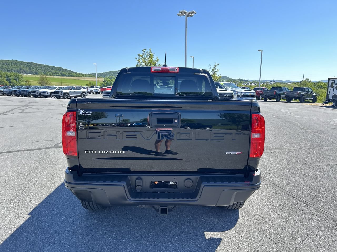 Used 2022 Chevrolet Colorado ZR2 w/ ZR2 Midnight Special Edition AWD/4WD image 6