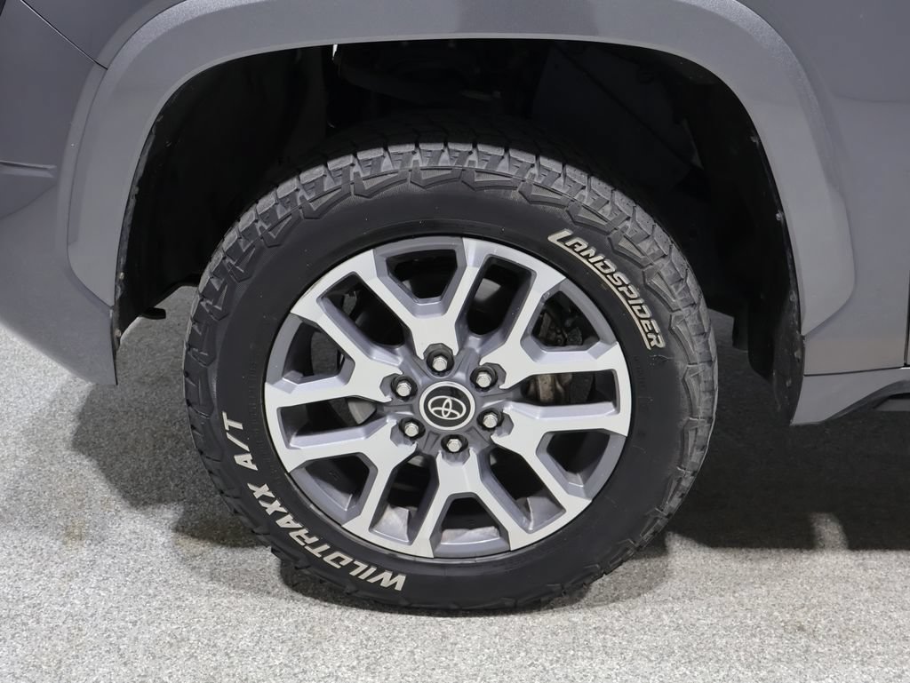 Used 2022 Toyota Tundra 1794 Edition w/ Advanced Package AWD/4WD image 10