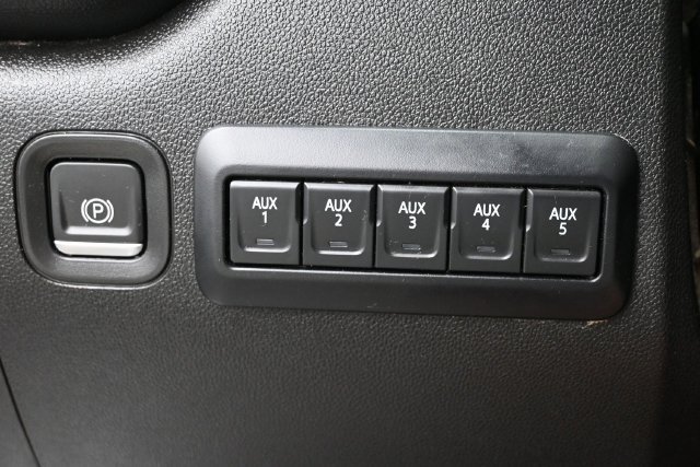 Used 2024 GMC Sierra 2500 Pro w/ Convenience Package AWD/4WD image 28