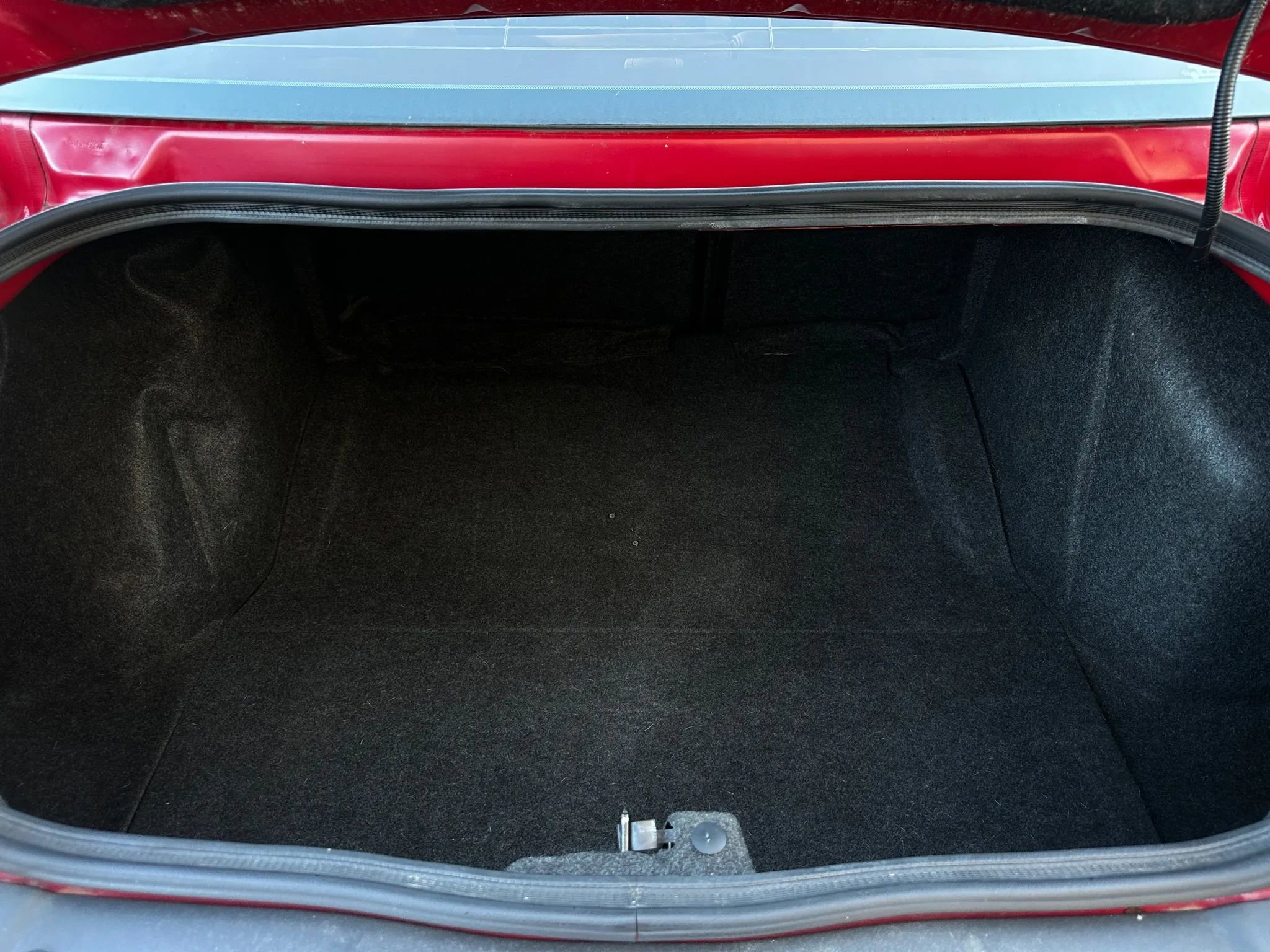 Used 2016 Dodge Challenger SRT Hellcat image 19