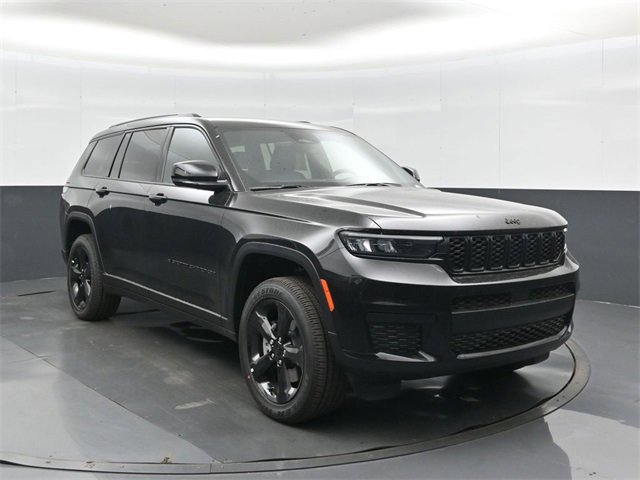 New 2025 Jeep Grand Cherokee L Altitude image 1