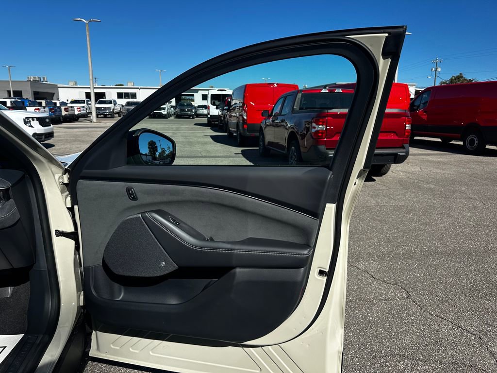 New 2025 Ford Mustang Mach-E GT w/ Interior Protection Package image 37