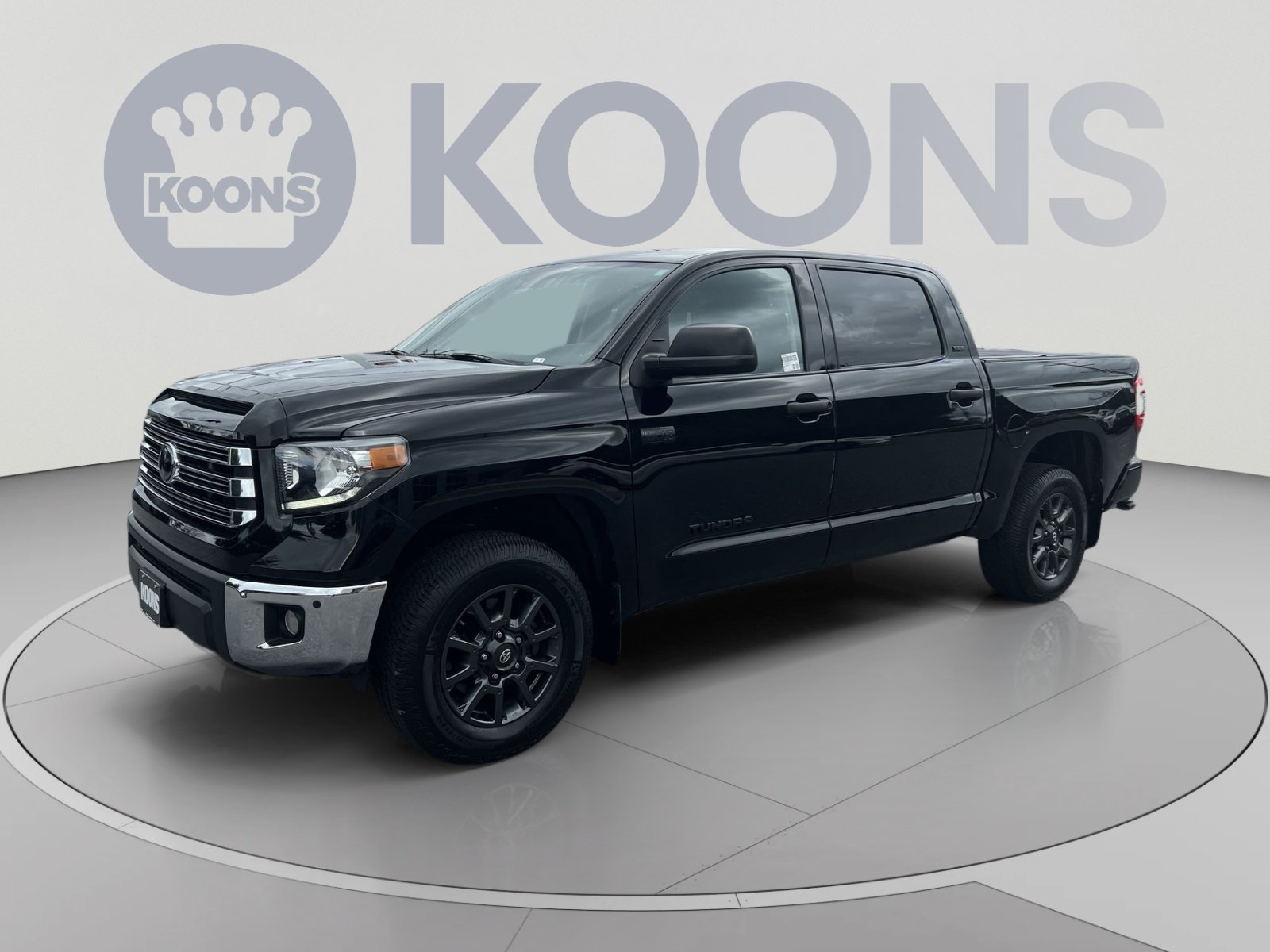 Used 2021 Toyota Tundra SR5 w/ Trail Edition AWD/4WD image 1
