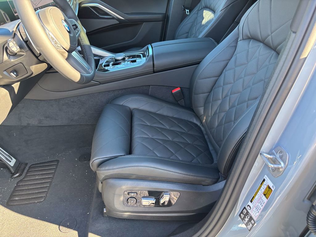 New 2026 BMW X6 xDrive40i image 13