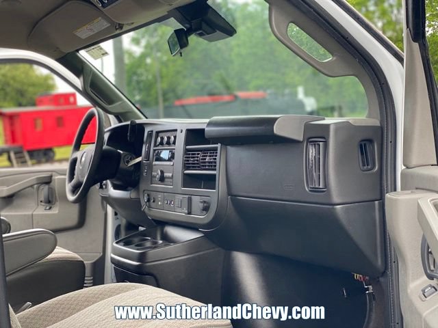 Used 2024 Chevrolet Express 3500 LT w/ LT Preferred Equipment Group RWD image 15