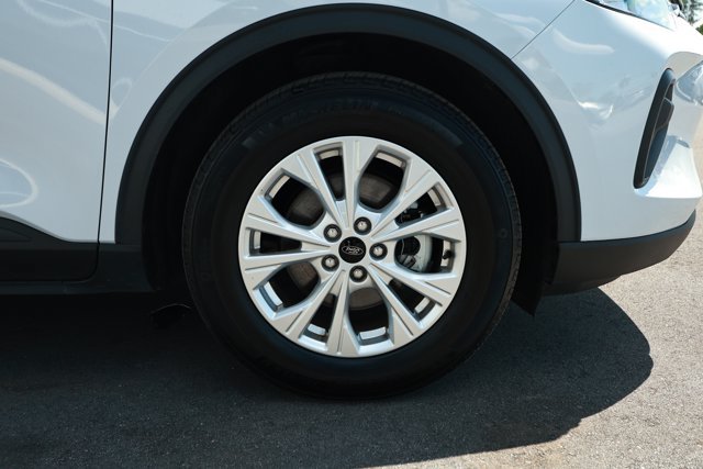 Used 2025 Ford Escape Active FWD image 5