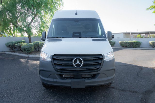 New 2025 Mercedes-Benz Sprinter 2500 image 2