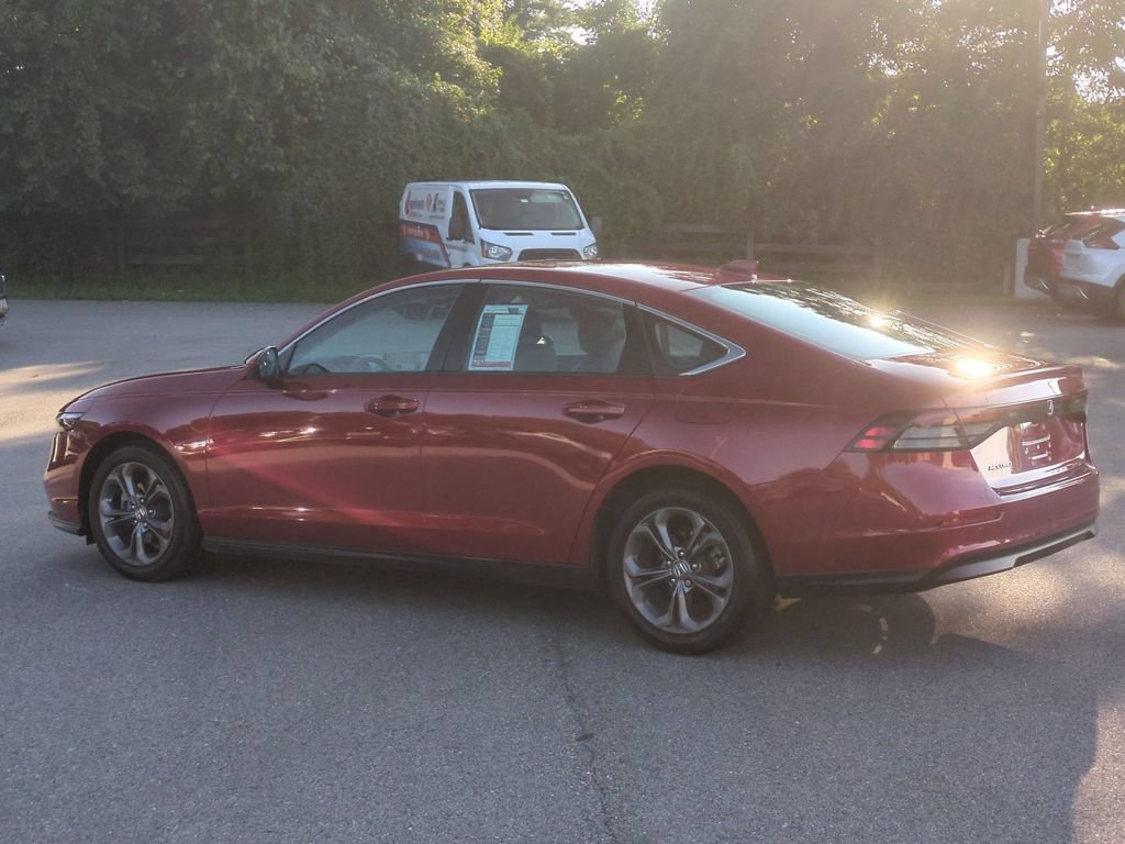 Used 2024 Honda Accord EX image 7