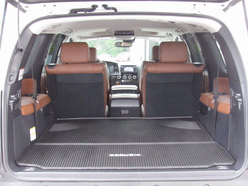 Used 2019 Toyota Sequoia Platinum image 24